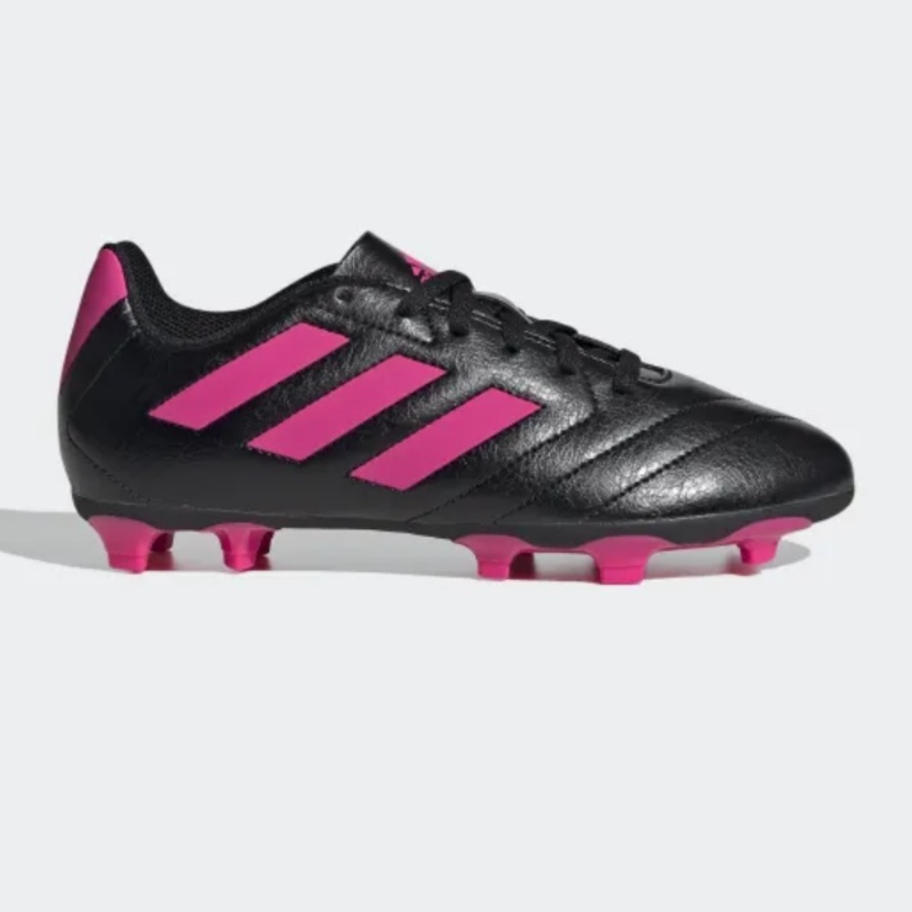 Kids Soccer cleats Size 3